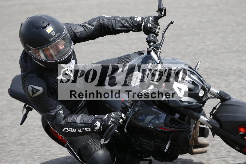 /Archiv-2024/29 12.06.2024 MOTO.CH Track Day ADR/Gruppe gelb/41